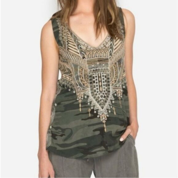 Johnny Was Workshop Terazza Embroidered Camo Print Top - Picture 7 of 7